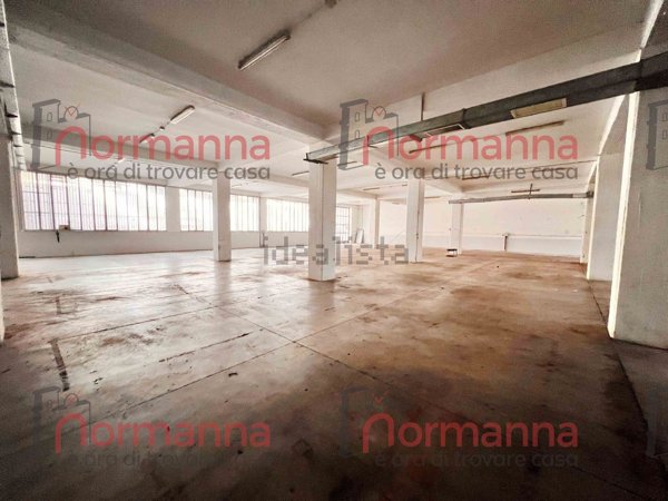 ufficio in affitto a Carinaro