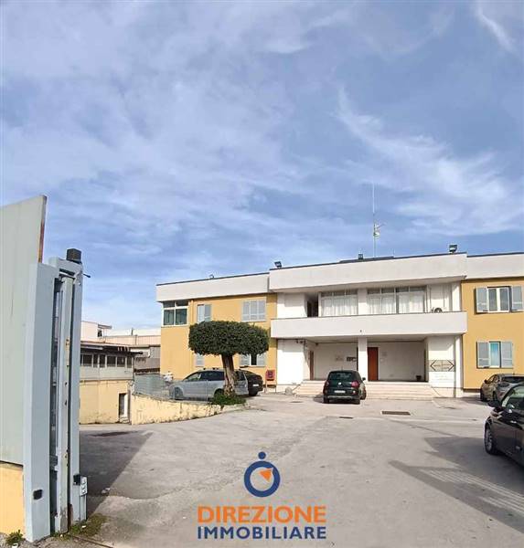 ufficio in affitto a Carinaro