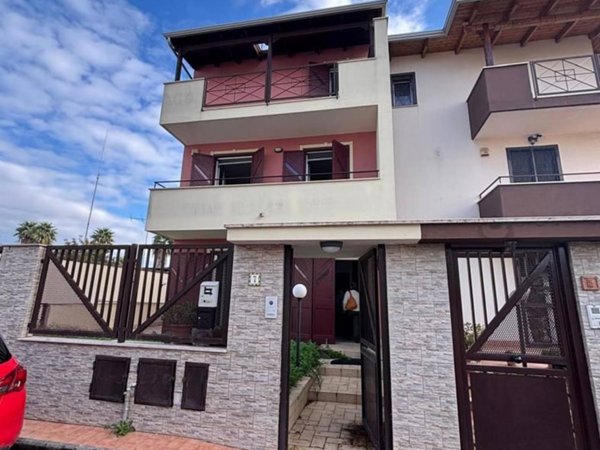 casa indipendente in affitto a Carinaro