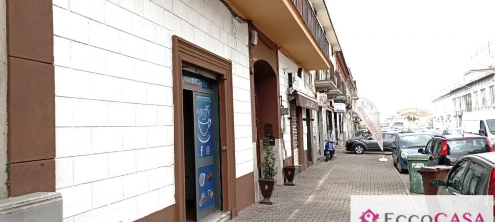 locale commerciale in affitto a Casagiove