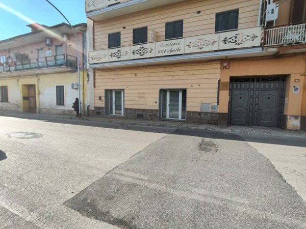 negozio in affitto a Casagiove