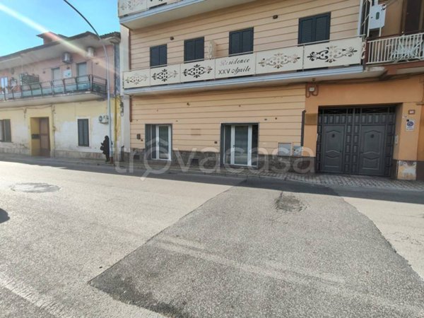 negozio in affitto a Casagiove