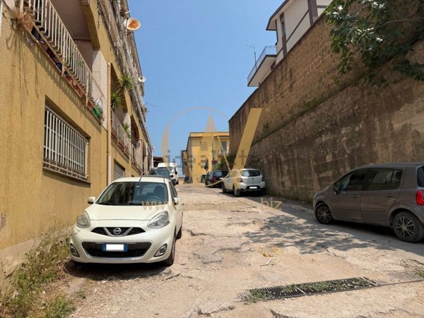 locale di sgombero in affitto a Casagiove