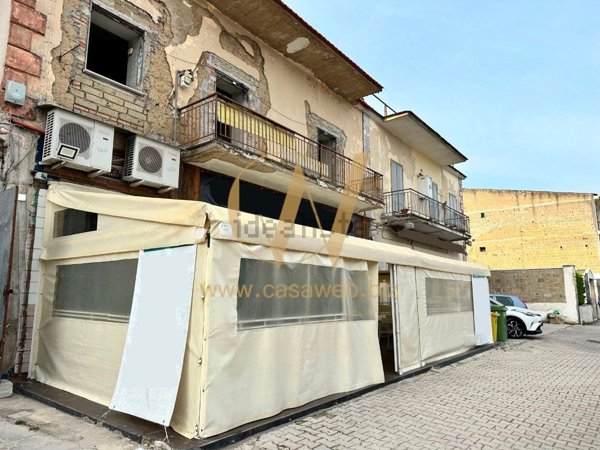 locale commerciale in affitto a Casagiove