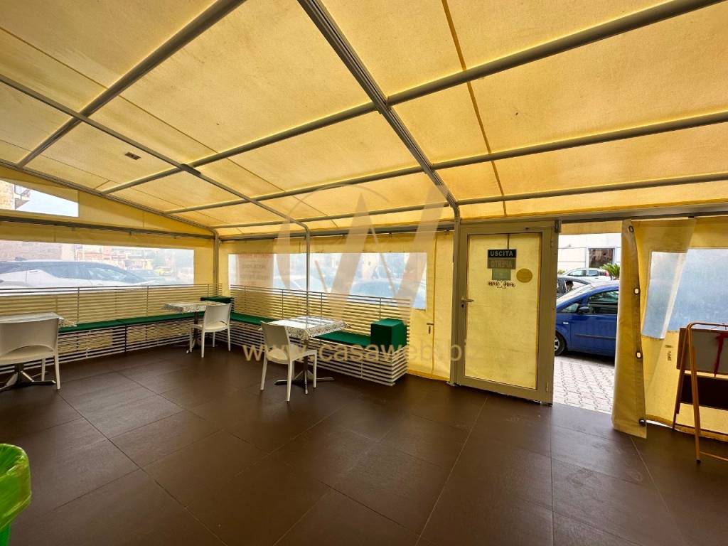 negozio in affitto a Casagiove