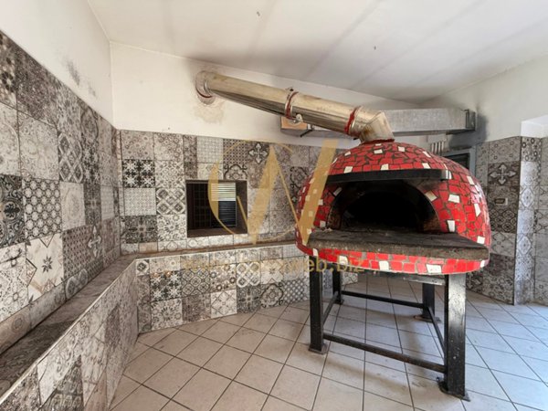 negozio in affitto a Casagiove