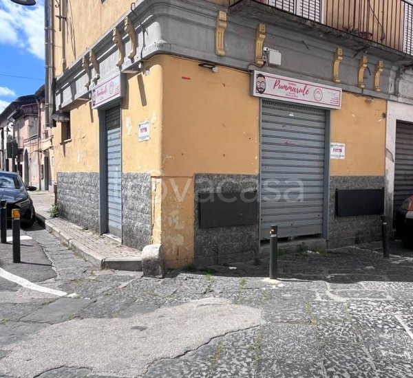negozio in affitto a Casagiove