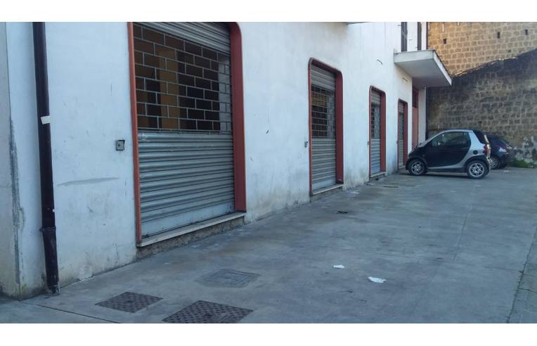 locale commerciale in affitto a Casal di Principe