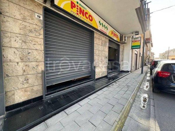 negozio in affitto a Casal di Principe