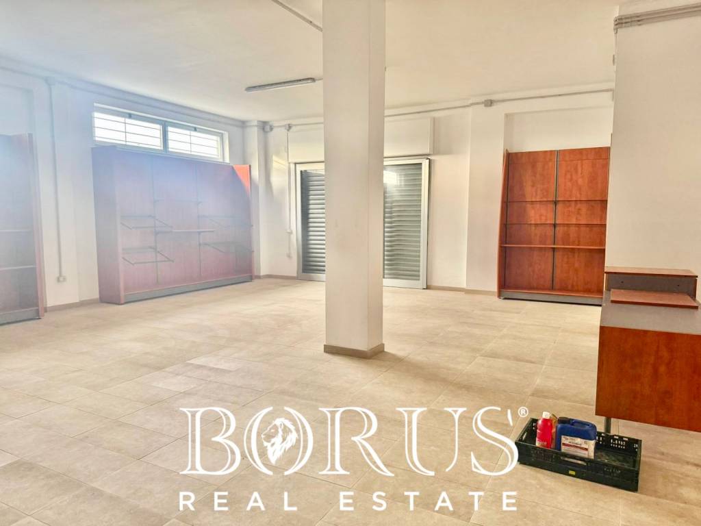 negozio in affitto a Casal di Principe