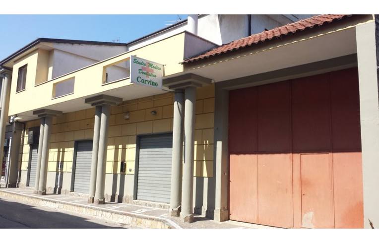 locale commerciale in affitto a Casal di Principe