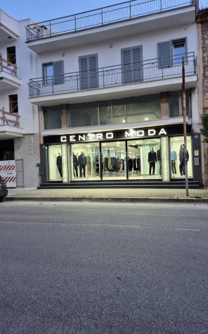 locale commerciale in affitto a Casal di Principe