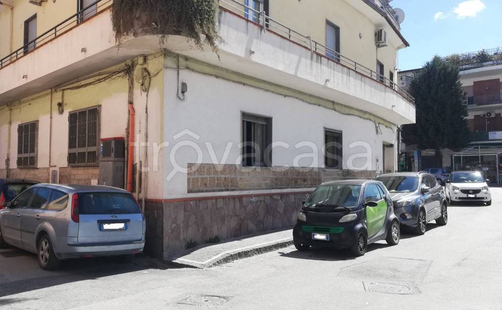 negozio in affitto a Casaluce