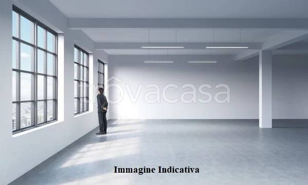 negozio in affitto a Casaluce