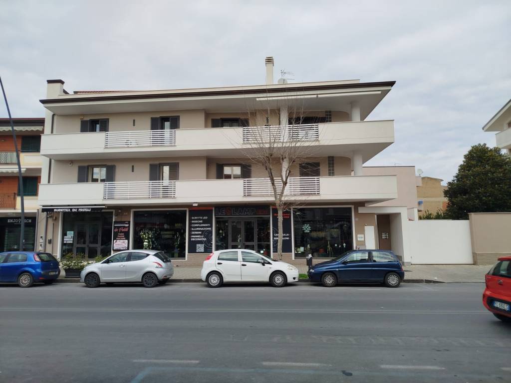 ufficio in affitto a Casapulla