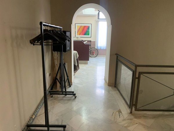 locale commerciale in affitto a Casapulla