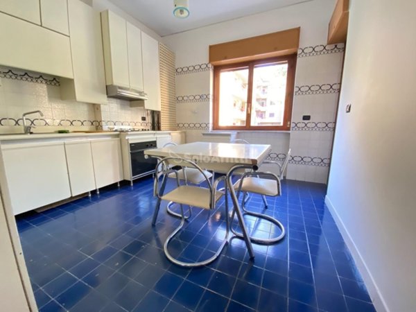 appartamento in affitto a Caserta in zona Acquaviva