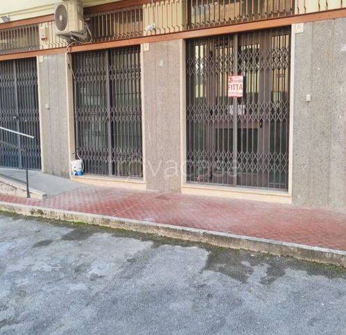 ufficio in affitto a Caserta in zona Acquaviva