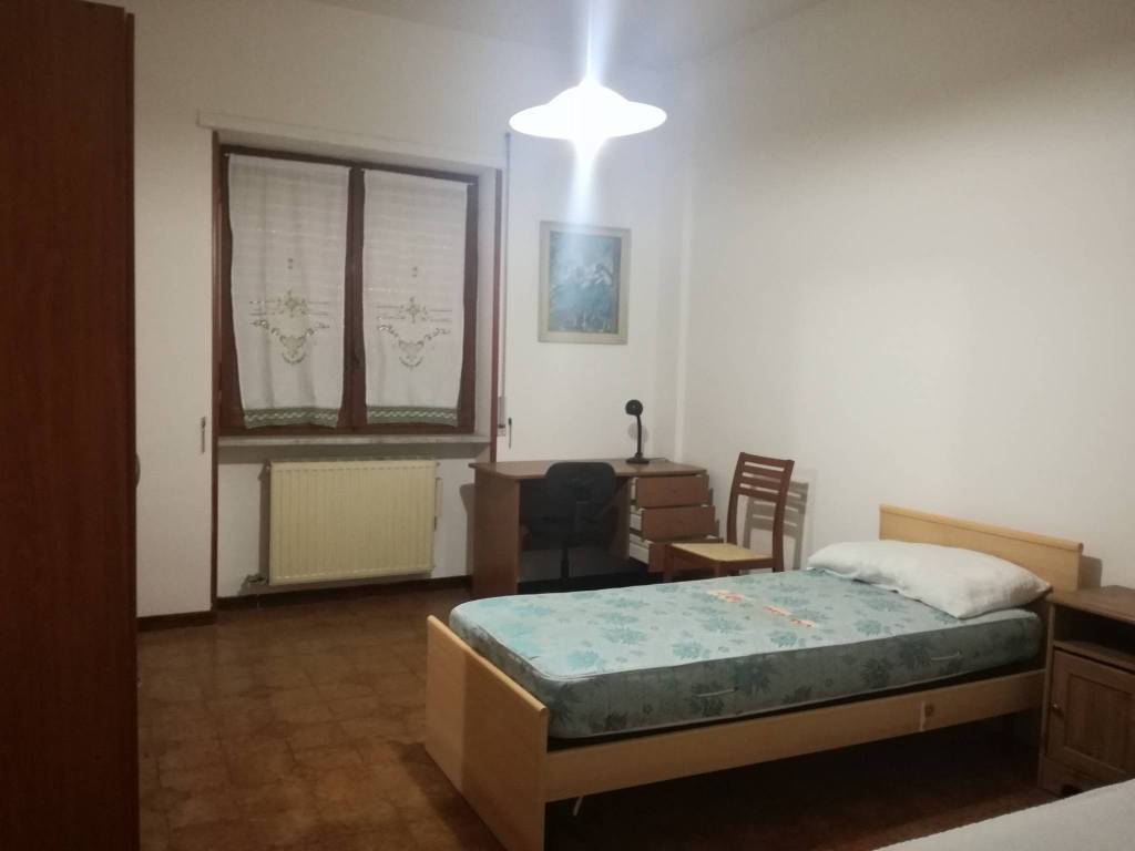 appartamento in affitto a Caserta in zona Acquaviva