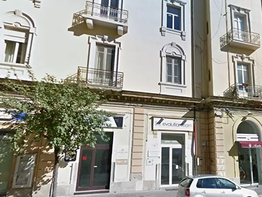 locale commerciale in affitto a Caserta
