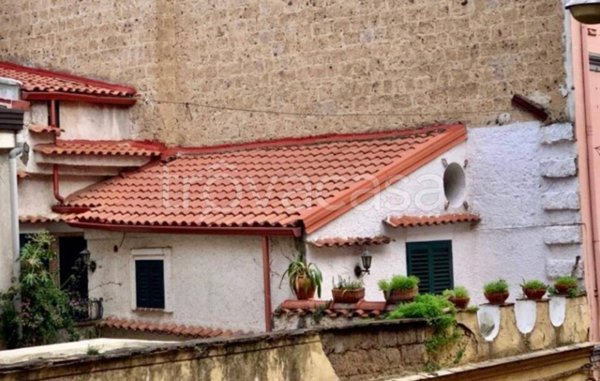 appartamento in affitto a Caserta in zona Acquaviva
