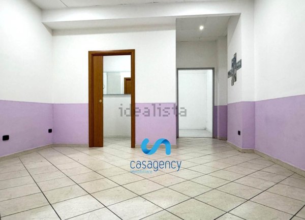 locale commerciale in affitto a Caserta