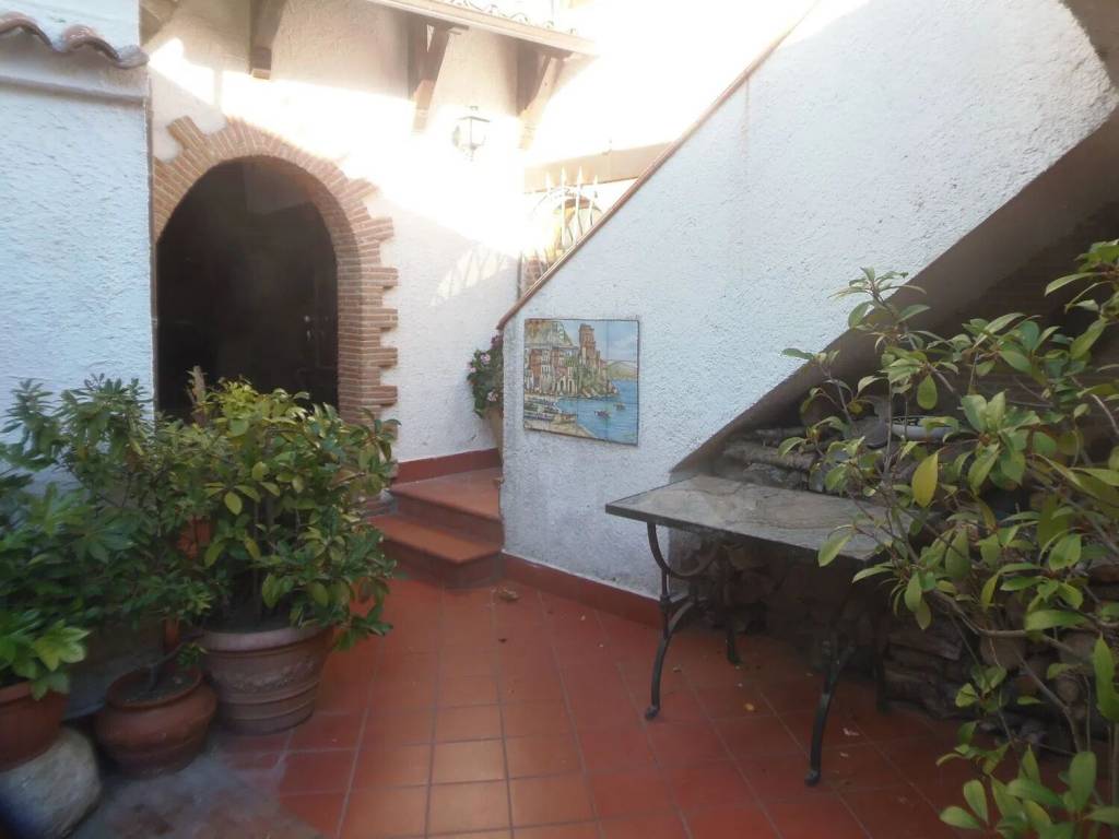 casa indipendente in affitto a Caserta in zona Sommana