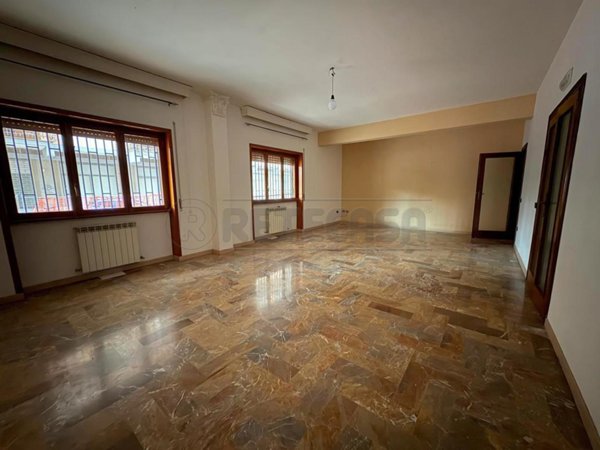 appartamento in affitto a Caserta in zona Acquaviva