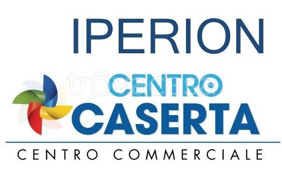 negozio in affitto a Caserta in zona Centro Città