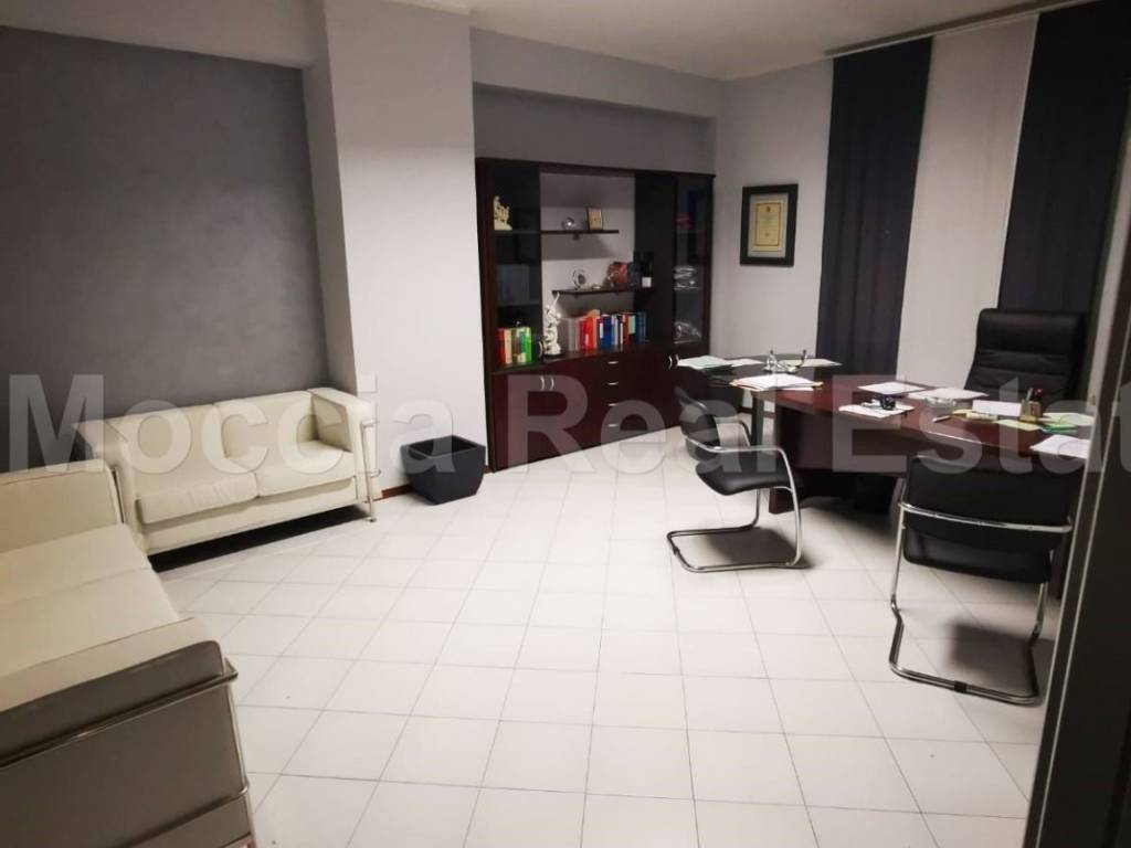 ufficio in affitto a Caserta in zona Centro Città
