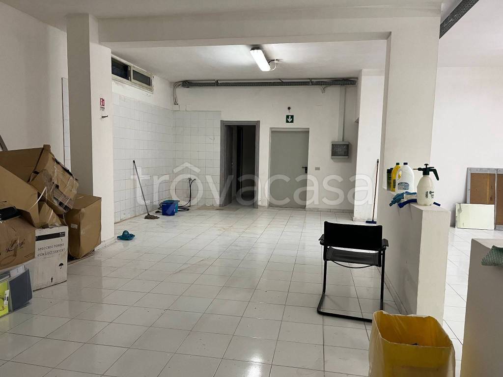 trivano in affitto a Caserta in zona San Clemente