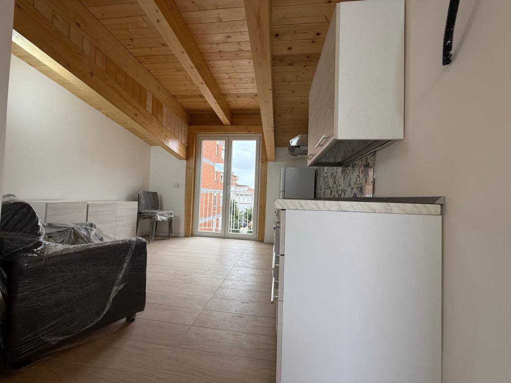 appartamento in affitto a Caserta in zona Acquaviva