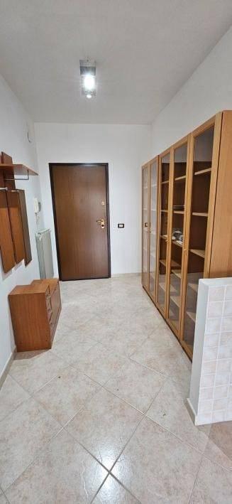 appartamento in affitto a Caserta in zona Acquaviva