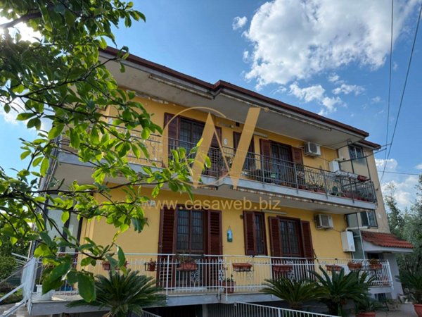 appartamento in affitto a Caserta in zona Acquaviva