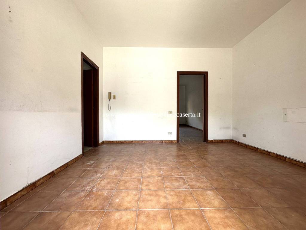 ufficio in affitto a Caserta in zona Centurano/Cerasole