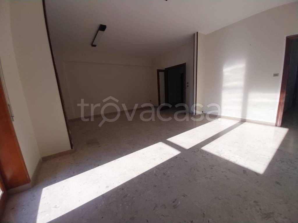 appartamento in affitto a Caserta in zona Acquaviva