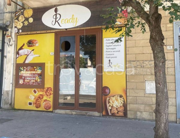 negozio in affitto a Caserta in zona Centro Città