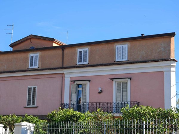 appartamento in affitto a Caserta in zona Puccianiello