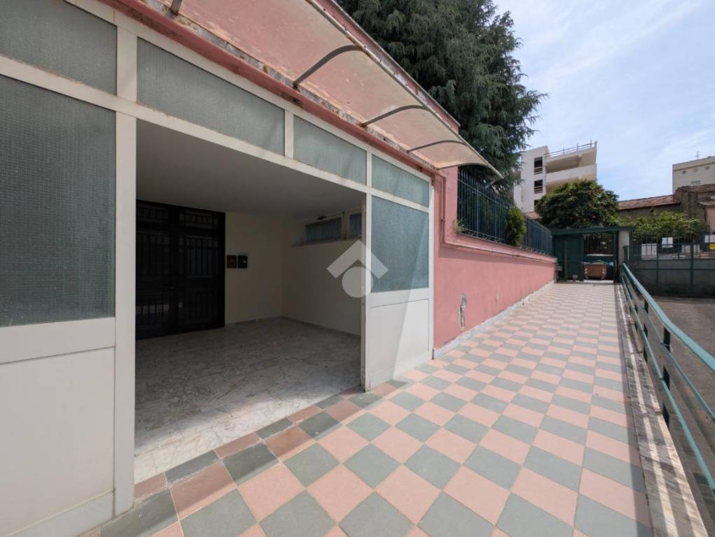 ufficio in affitto a Caserta in zona Falciano