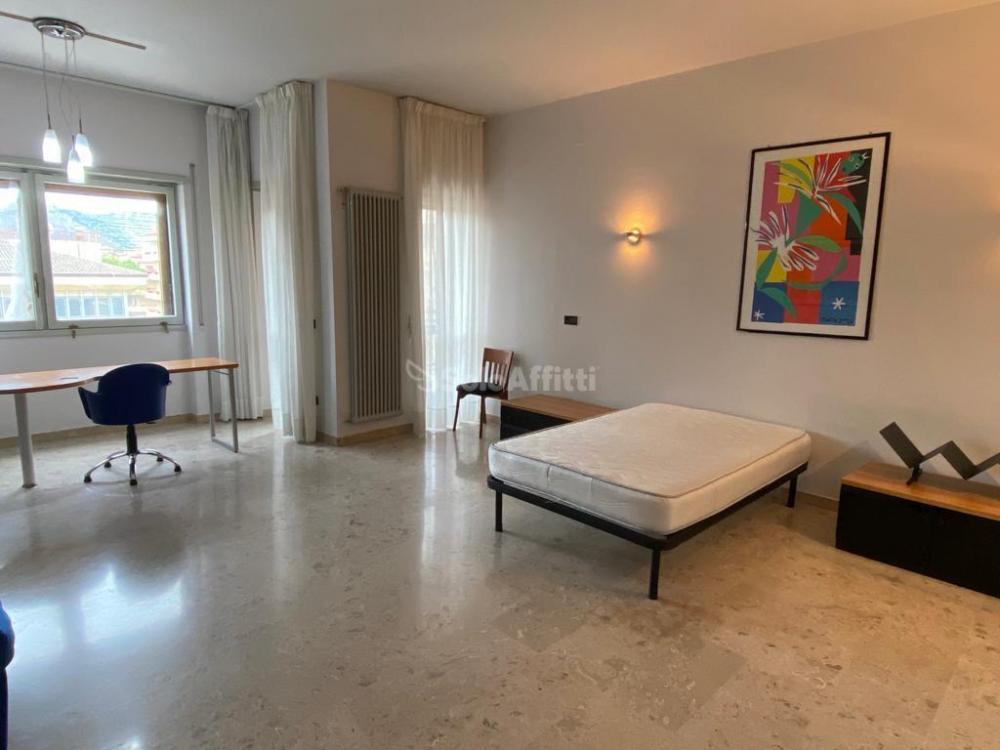 appartamento in affitto a Caserta in zona Acquaviva