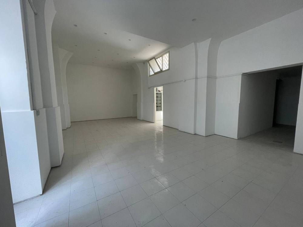 trivano in affitto a Caserta in zona Centro Città