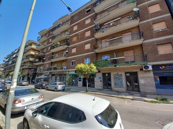appartamento in affitto a Caserta in zona Acquaviva