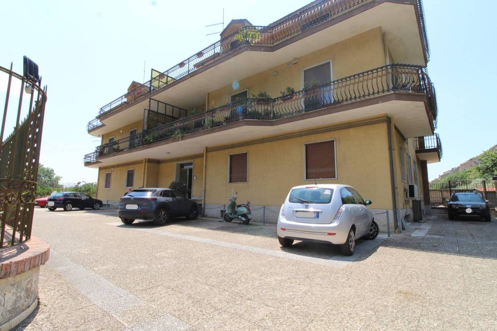 appartamento in affitto a Caserta in zona Briano