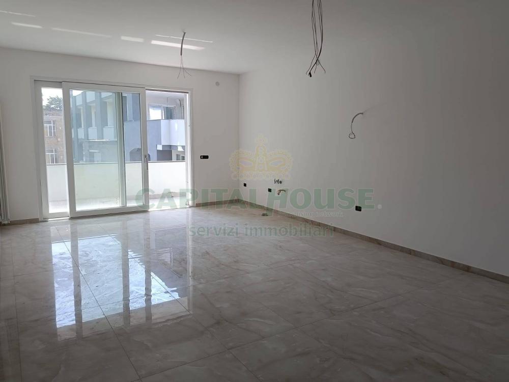 appartamento in affitto a Caserta in zona Acquaviva