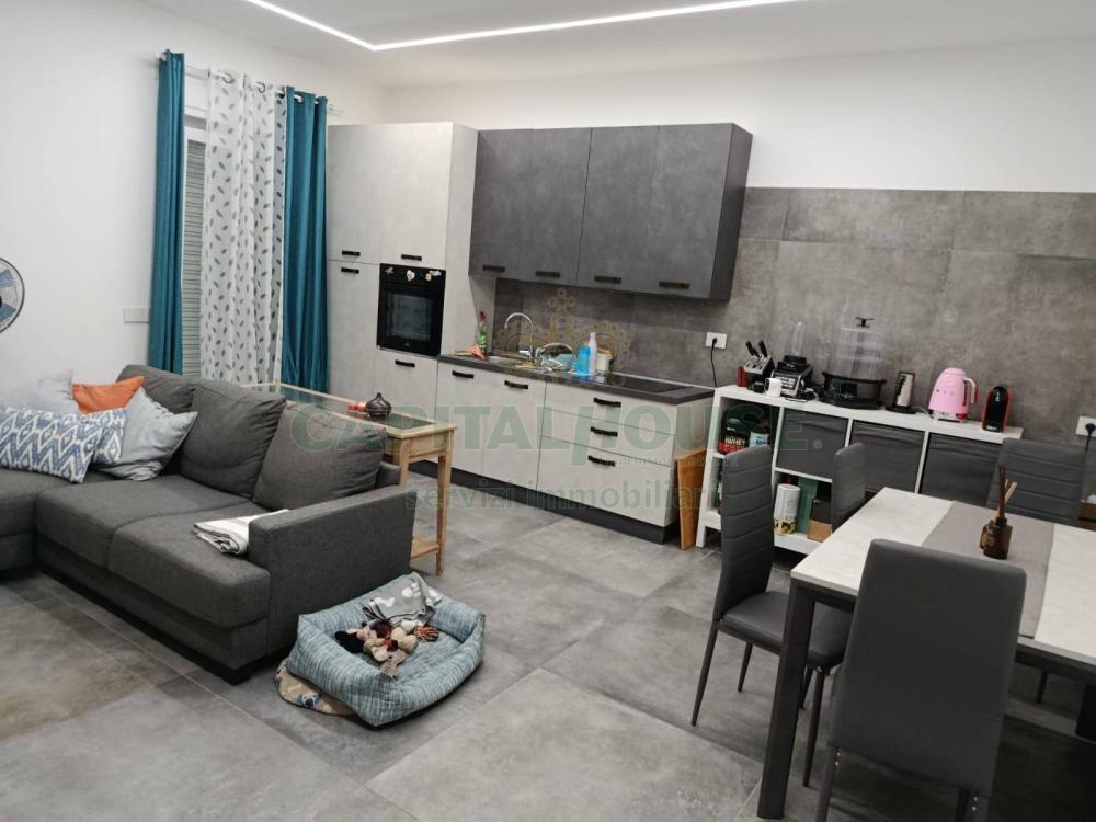 appartamento in affitto a Caserta in zona Acquaviva
