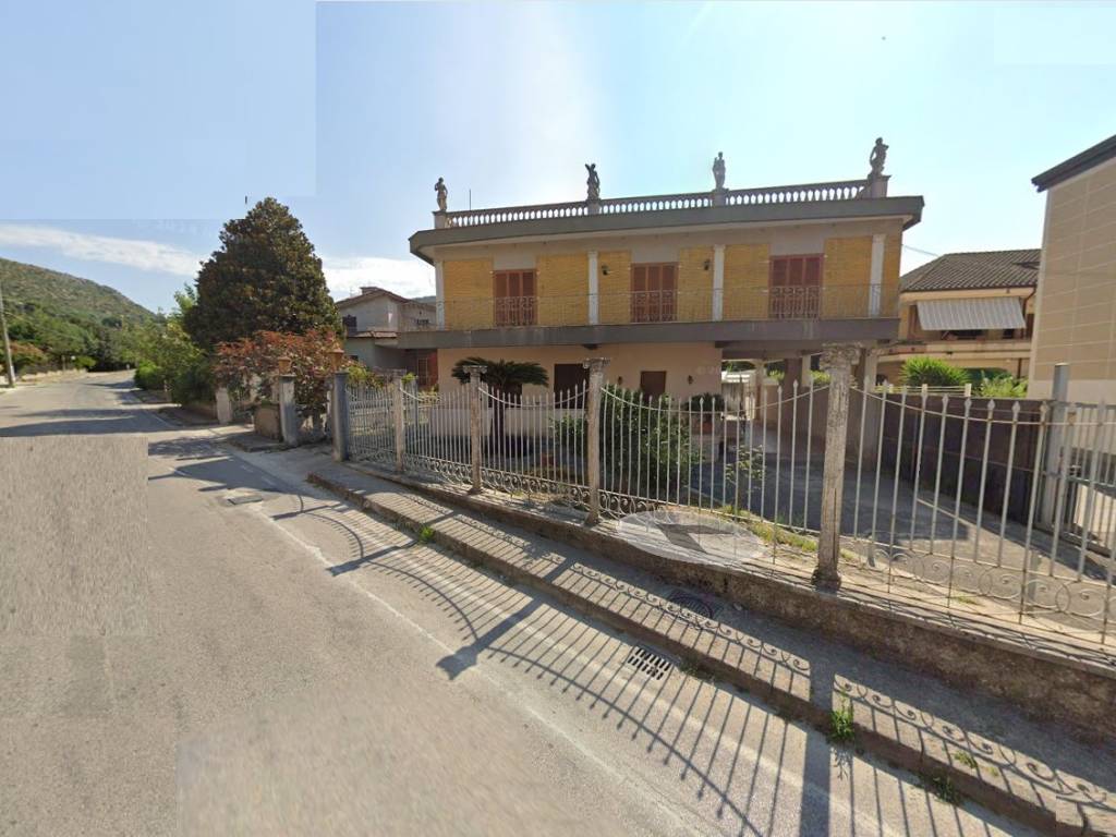 appartamento in affitto a Caserta in zona San Leucio