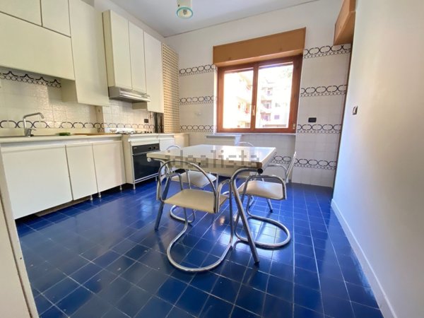 appartamento in affitto a Caserta in zona Acquaviva
