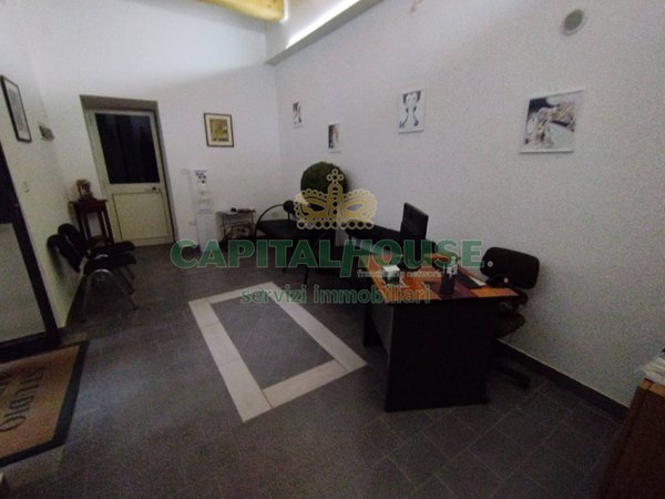 ufficio in affitto a Caserta in zona Acquaviva
