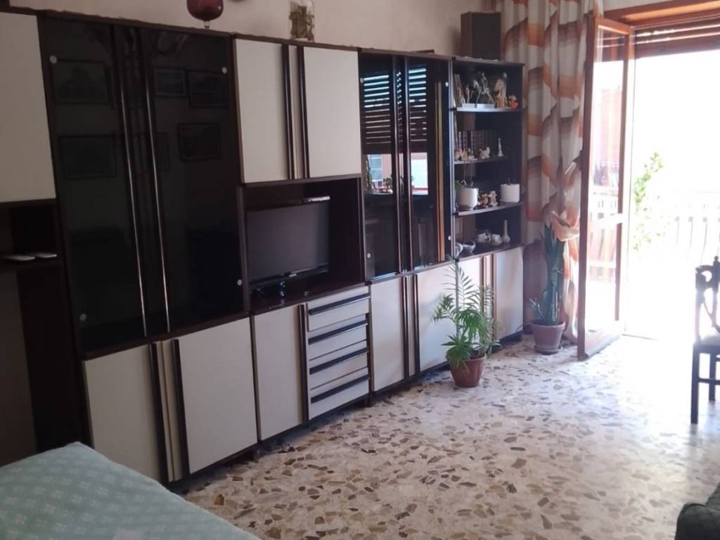 appartamento in affitto a Caserta in zona Acquaviva