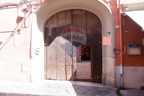 appartamento in affitto a Caserta in zona Acquaviva